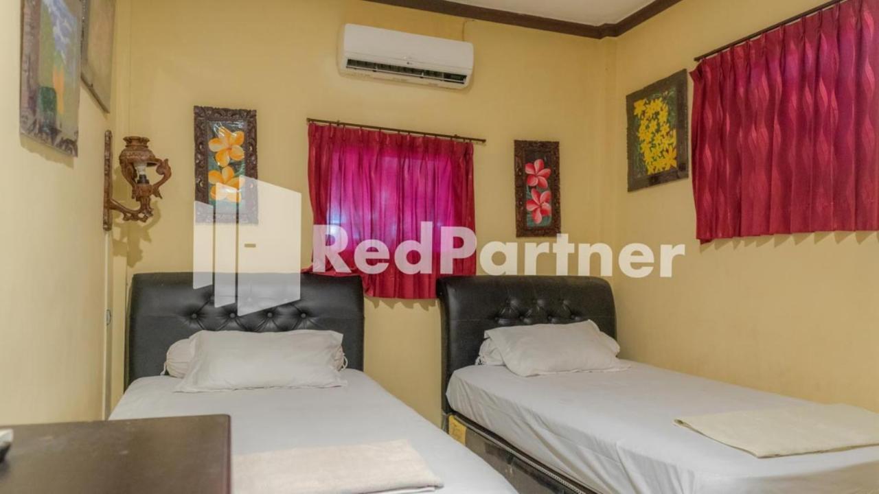 Vandhela Homestay Syariah Mitra Reddoorz Surabaya Ngoại thất bức ảnh