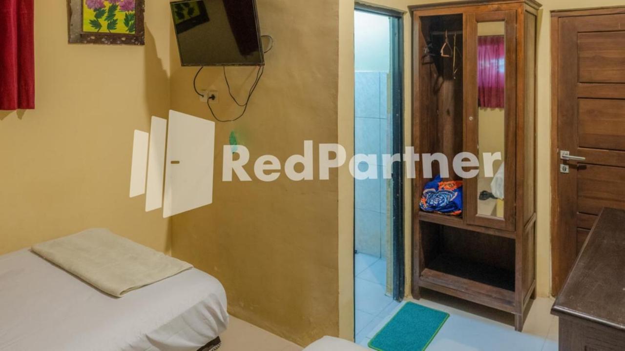 Vandhela Homestay Syariah Mitra Reddoorz Surabaya Ngoại thất bức ảnh