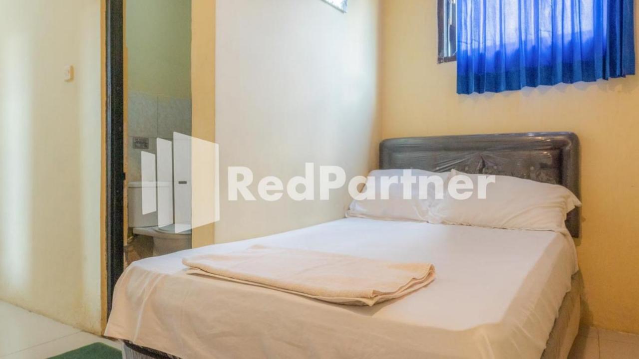 Vandhela Homestay Syariah Mitra Reddoorz Surabaya Ngoại thất bức ảnh