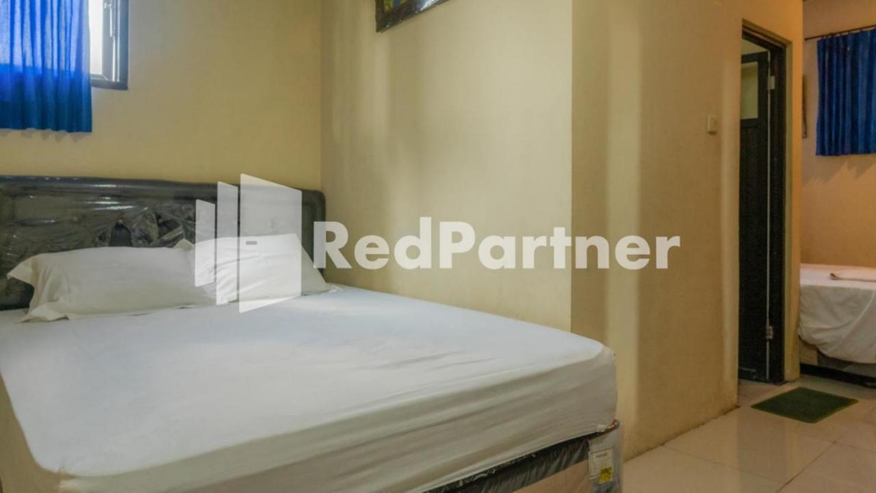 Vandhela Homestay Syariah Mitra Reddoorz Surabaya Ngoại thất bức ảnh