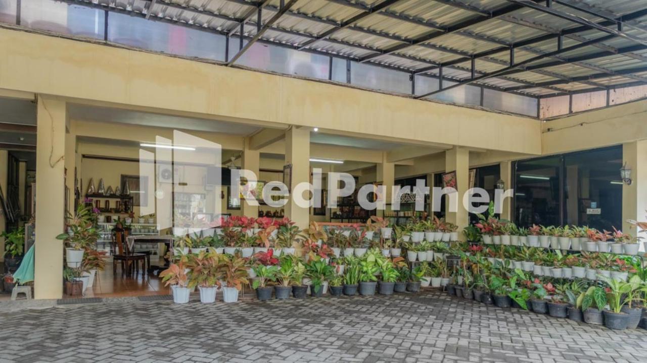 Vandhela Homestay Syariah Mitra Reddoorz Surabaya Ngoại thất bức ảnh